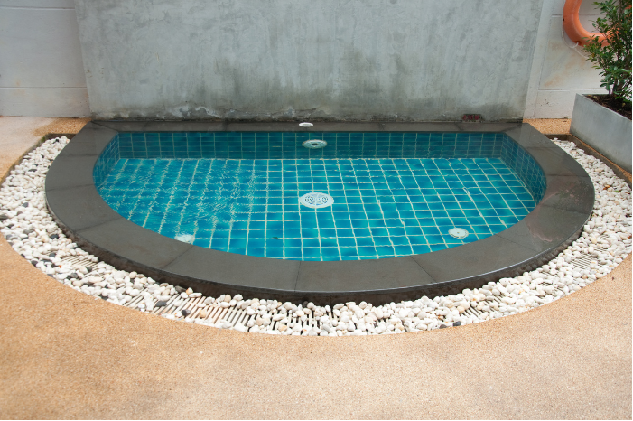 Ilustrasi Kolam Renang Mungil. Ini Kelebihannya.