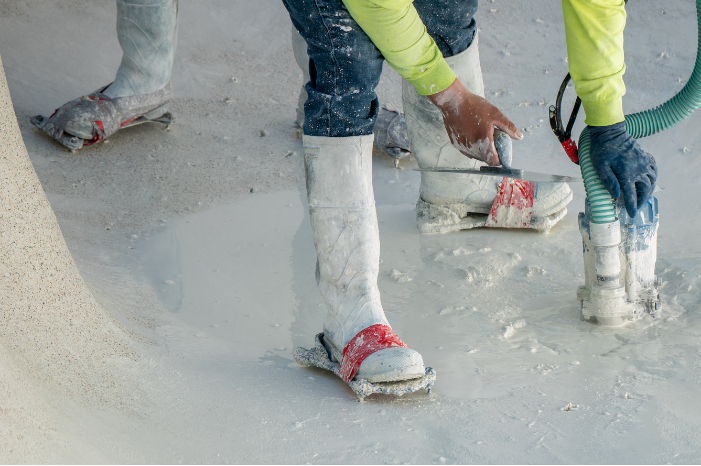 Ilustrasi renovasi kolam renang. Ini pentingnya dilakukan secara teratur.