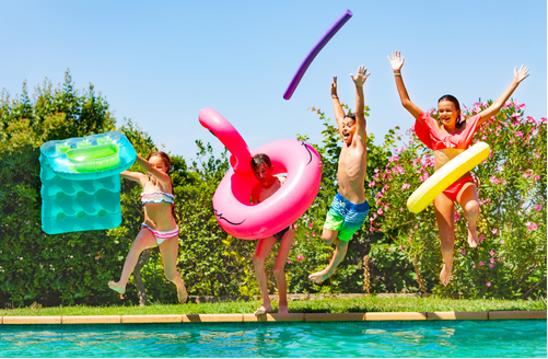 Faktor yang Mempengaruhi Kebutuhan Pencahayaan Kolam Renang