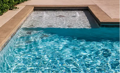 Tiga Jenis Akses Masuk Kolam Renang yang Bisa Jadi Pilihan