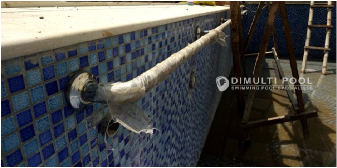 Handrail Kolam Renang