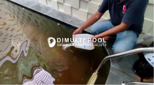 Menggunakan HCL Kolam Renang. Ini penjelasan selengkapnya.