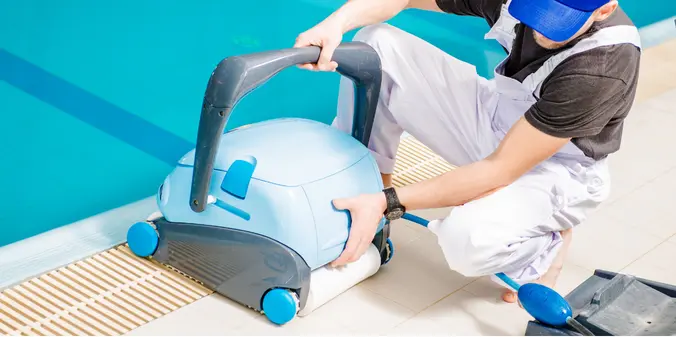 Aspek yang Perlu Diperhatikan Saat Memilih Vakum Kolam Renang
