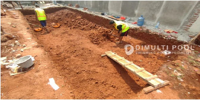 Kolam Renang Semi Overflow di Bekasi, Intip Proses Pembuatannya!