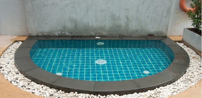 Rekomendasi Ukuran Kolam Renang Lahan Sempit yang Bisa Anda Buat
