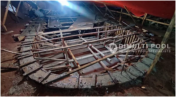 Pengecoran Kolam Renang