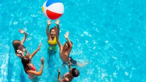 Ilustrasi melakukan olahraga di kolam renang. Ini yang bisa anda lakukan.