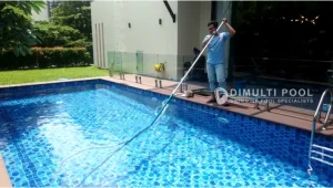 Pagar kolam renang. Proyek yang dikerjakan oleh Dimulti Pool.