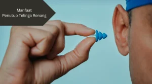 Ilustrasi penutup telinga renang. Ini manfaat penutup telinga renang.