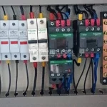 Panel kelistrikan kolam renang. Ini pentingnya MCB untuk kelistrikan kolam renang.