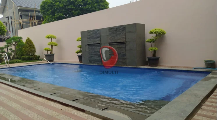 treatment awal kolam renang
