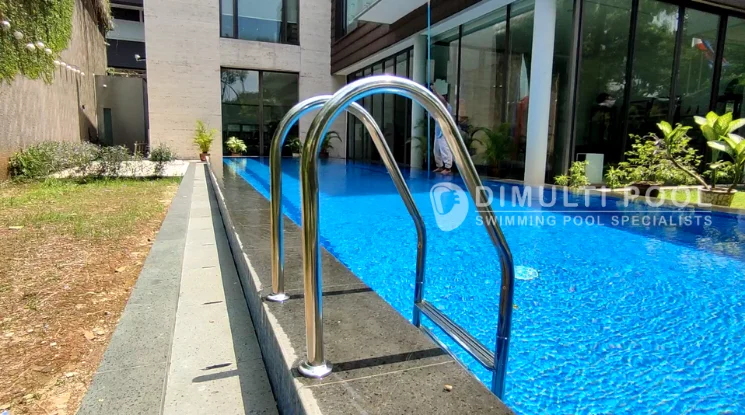 Tangga stainless Penyebab dan Cara Mengatasi Stainless Steel Berkarat