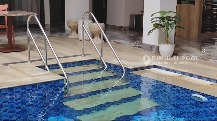 Contoh hand railing custom by Dimulti Pool