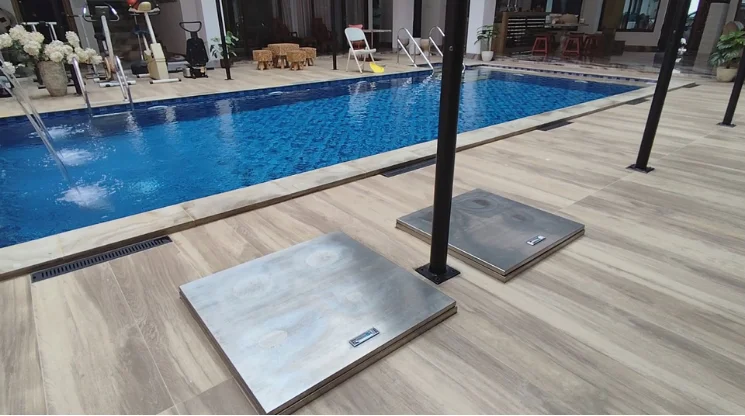Tutup ruang mesin by Dimulti Pool.
