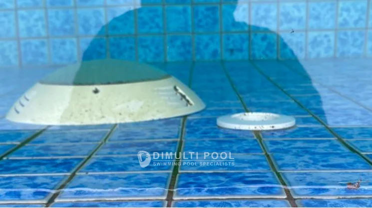 Kondisi vacuum fitting kolam renang kotor