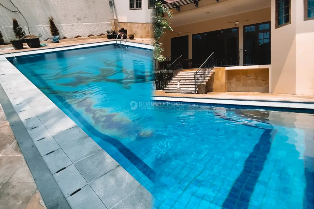 Penyebab dan Cara Menjernihkan Air Kolam Renang Berminyak