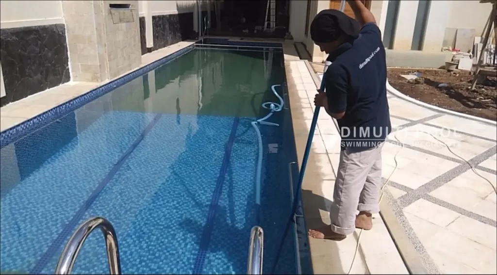 Jasa Perawatan Kolam Renang dan Water Treatment