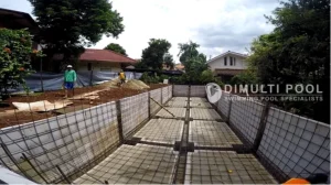 Progres pengerjasaan jasa pembuatan kolam renang di Cilacap. Simak artikelnya sampai habis.