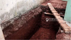 Progres jasa pembuatan kolam renang di Nganjuk. Ini proses pembuatannya.