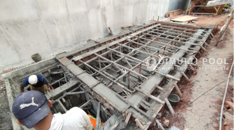 Progres proyek jasa pembuatan kolam renang di Lamongan. Ini prosesnya.