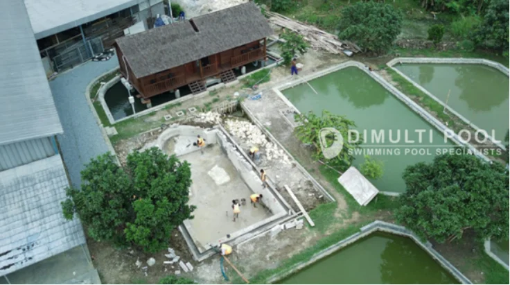 Progres proyek jasa pembuatan kolam renang di Trenggalek. Ini prosesnya.