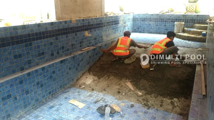 Progres proyek jasa pembuatan kolam renang di Pagaralam. Intip prosesnya.