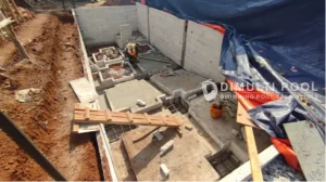 Progres proyek jasa pembuatan kolam renang di Tanggamus. Ini prosesnya.